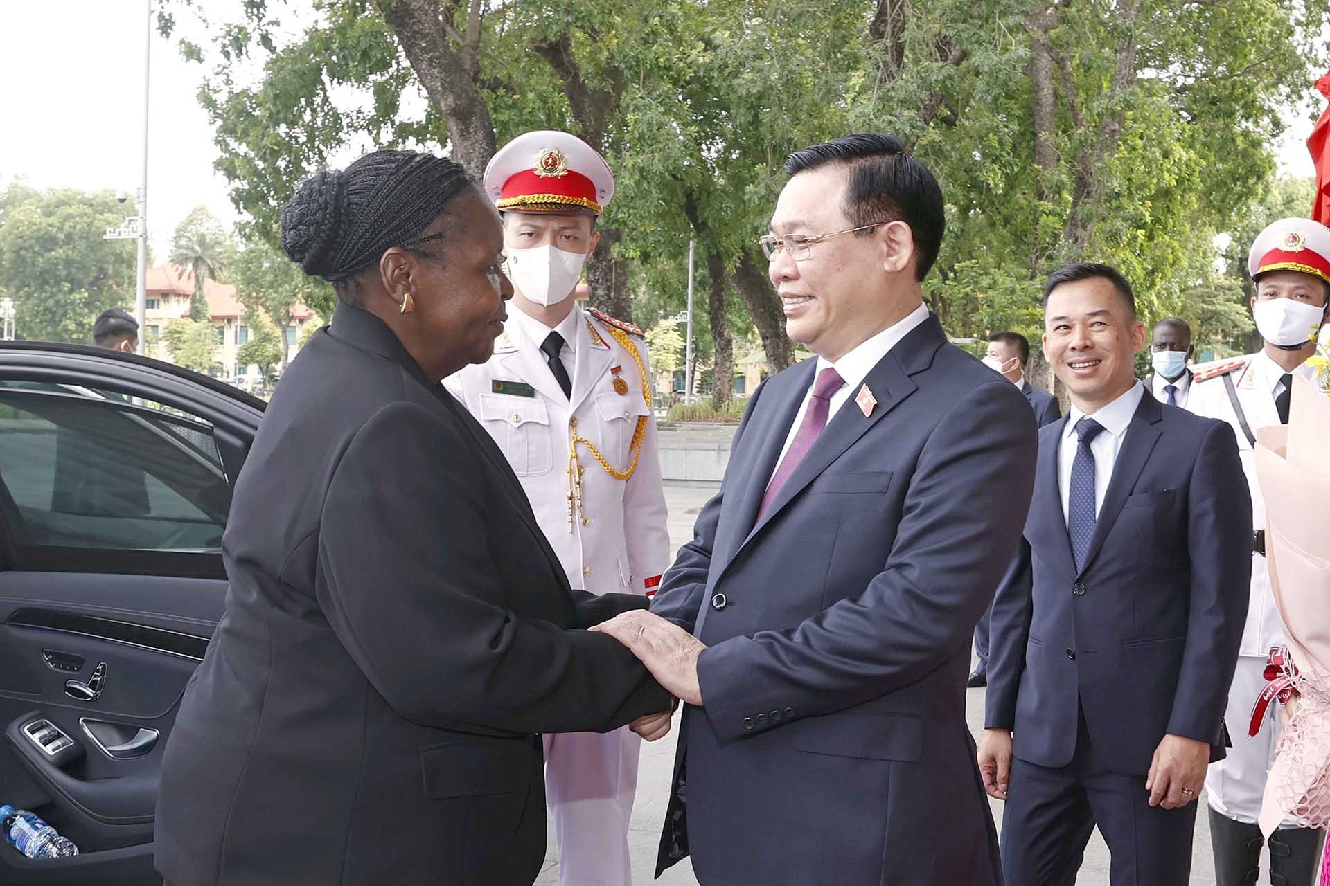 Lịch trình dày đặc của Chủ tịch Quốc hội Mozambique tại Việt Nam