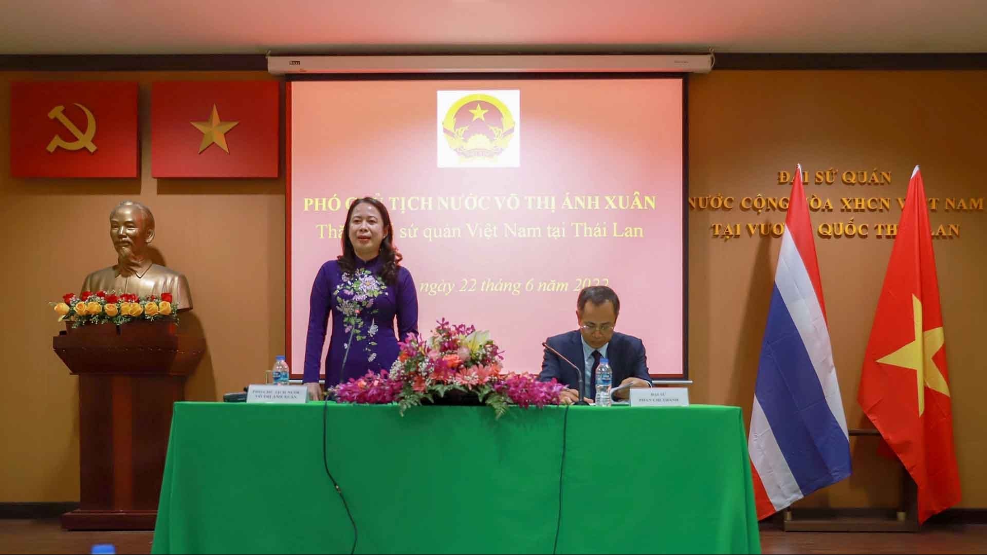 Phó Chủ tịch nước Võ Thị Ánh Xuân thăm Đại sứ quán Việt Nam tại Thái Lan