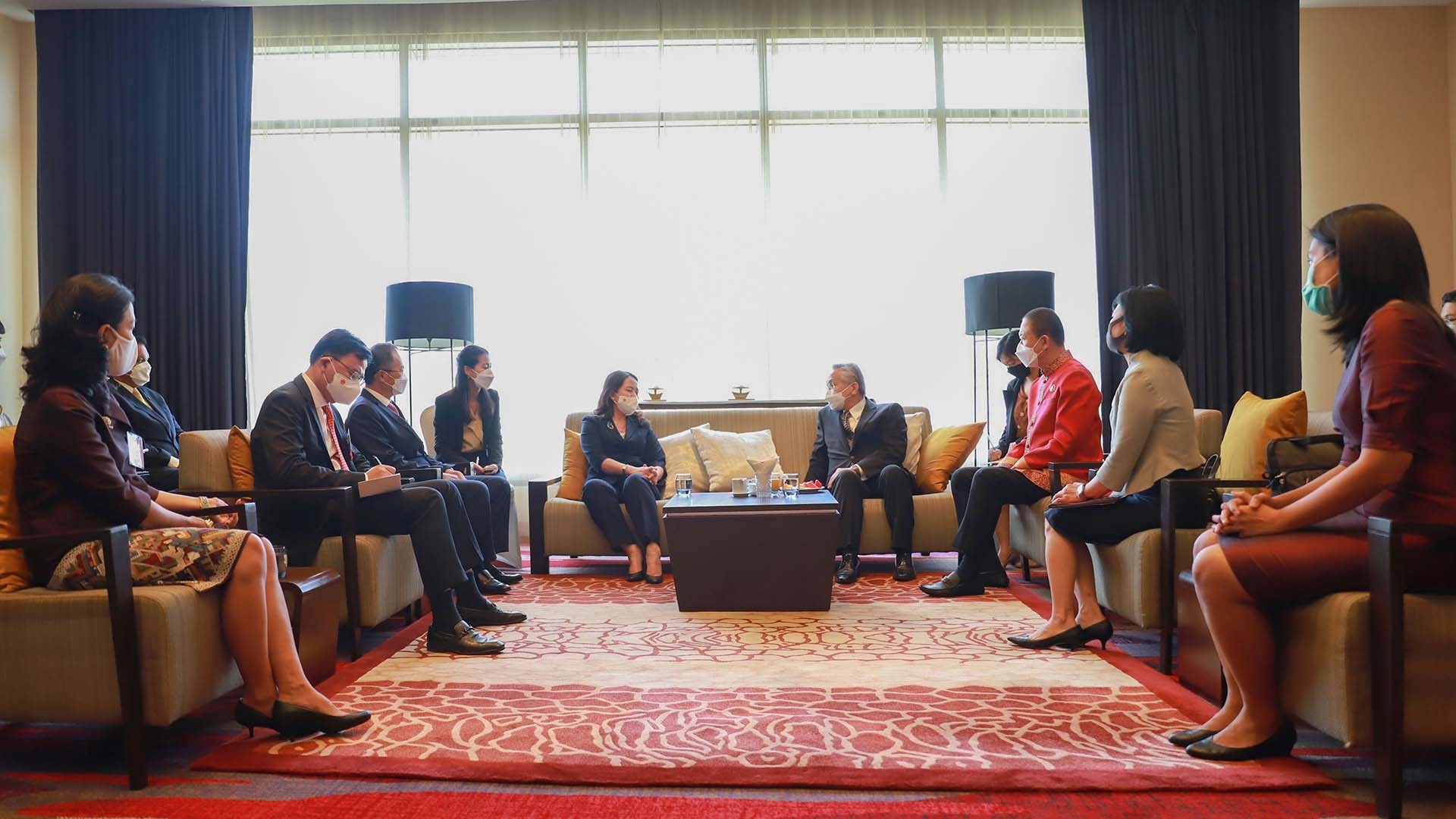 Phó Chủ tịch nước Võ Thị Ánh Xuân gặp Phó Thủ tướng, Bộ trưởng Ngoại giao Thái Lan Don Pramudwinai. (Nguồn: TTXVN)