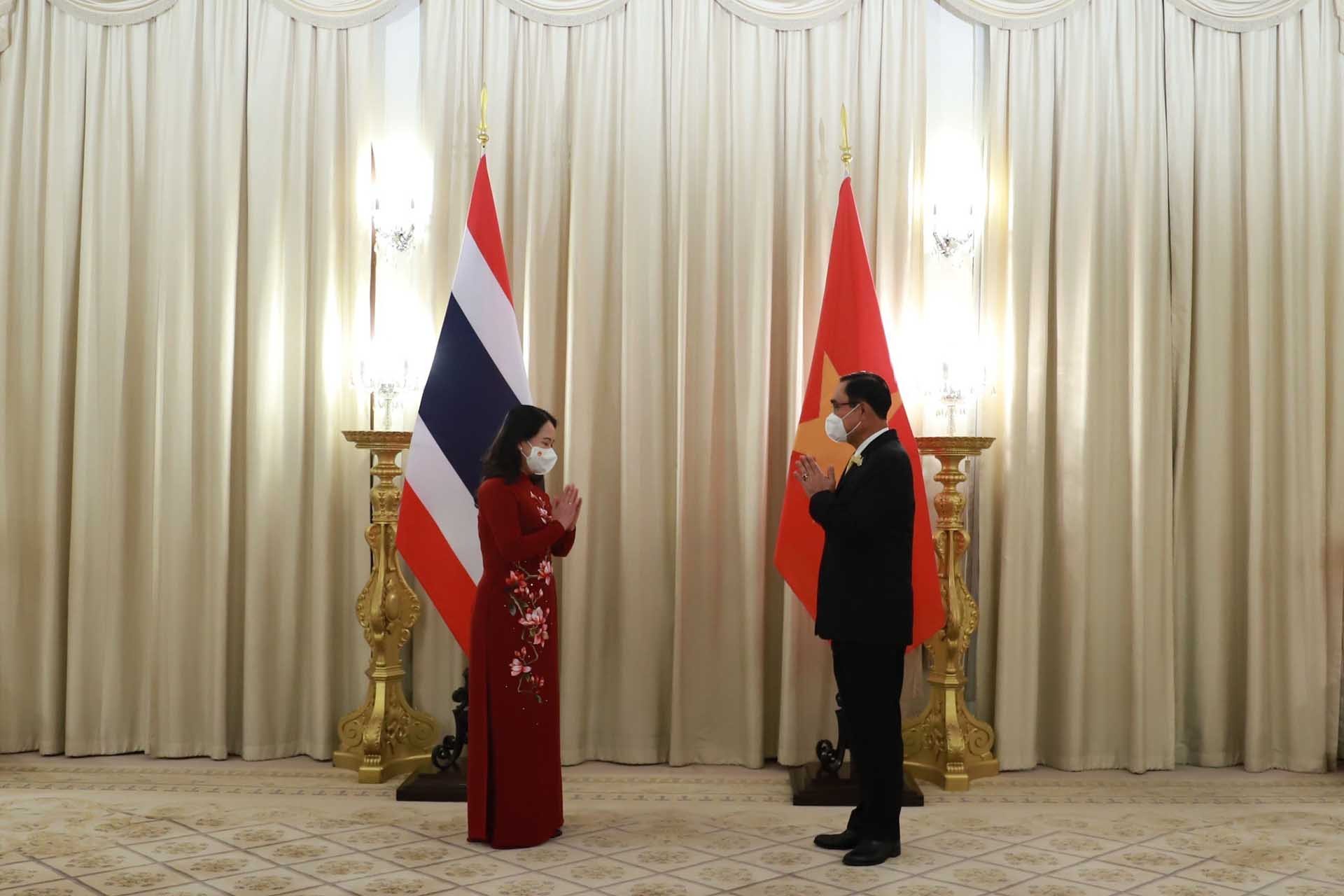Phó Chủ tịch nước Võ Thị Ánh Xuân hội kiến với Thủ tướng Thái Lan Prayut Chan-o-cha. (Nguồn: TTXVN)