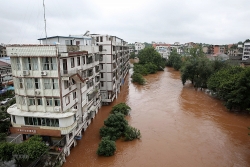 Thư thăm hỏi tình hình mưa lớn và lũ lụt tại nhiều địa phương của Trung Quốc