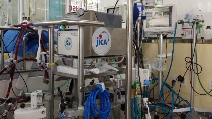 JICA hỗ trợ Bệnh viện Chợ Rẫy trang thiết bị y tế để điều trị bệnh nhân Covid-19