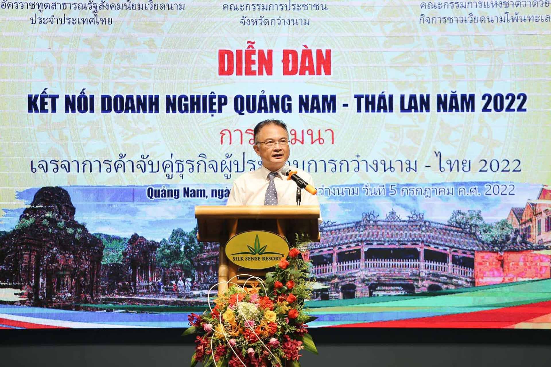 Phó Chủ nhiệm Ủy ban Nhà nước về người Việt Nam ở nước ngoài Ngô Hướng Nam phát biểu khai mạc tại Diễn đàn.