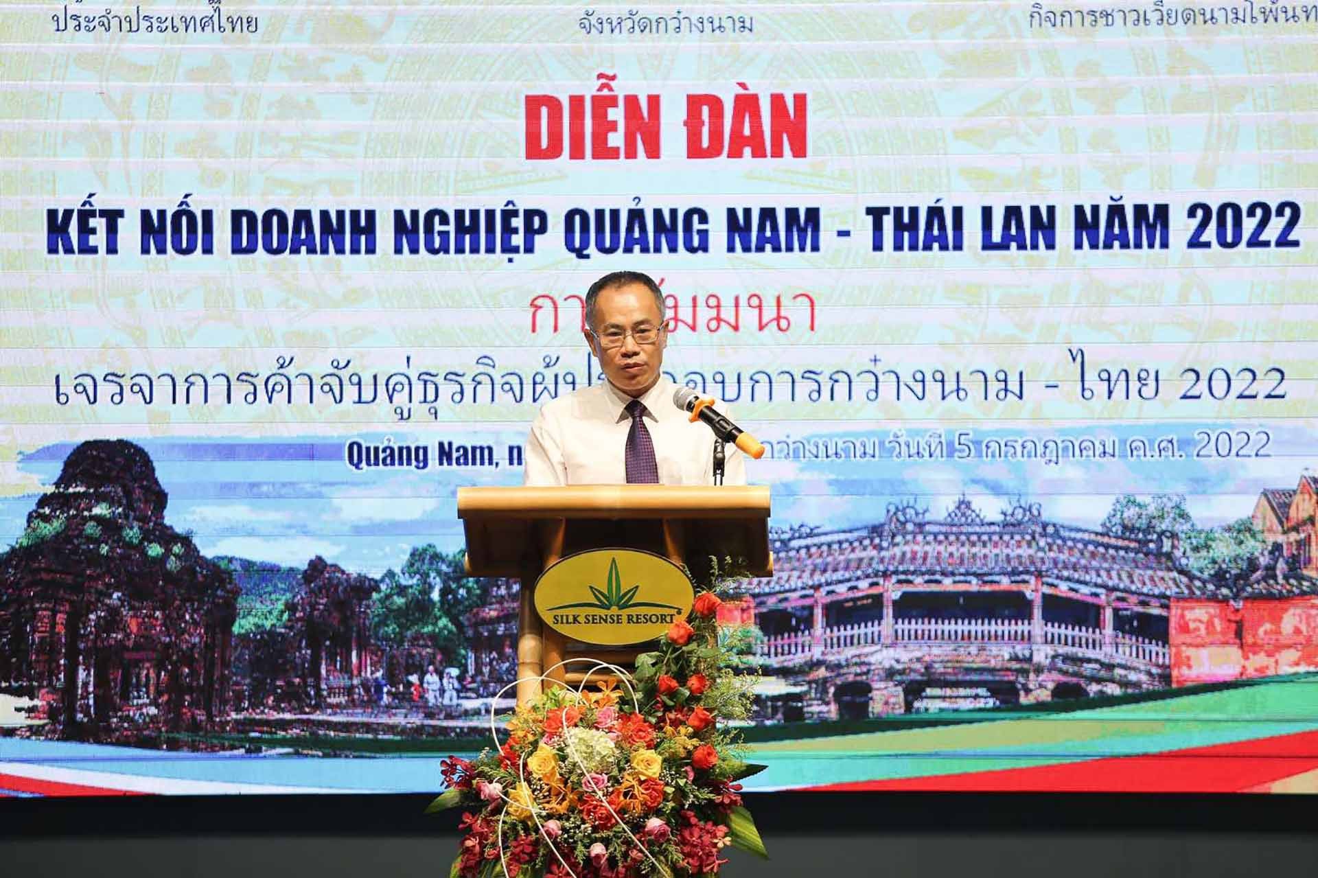 Đại sứ Việt Nam tại Thái Lan Phan Chí Thành phát biểu tại Phiên khai mạc Diễn đàn Kết nối doanh nghiệp Thái Lan-Hội An.