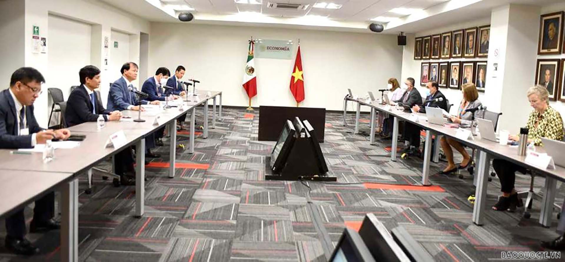 Thứ trưởng Bộ Công Thương Đỗ Thắng Hải àm việc với Chủ nhiệm Ủy ban Kinh tế, thương mại và cạnh tranh của Quốc hội Mexico Jorge Ernesto Inzunza Armas.