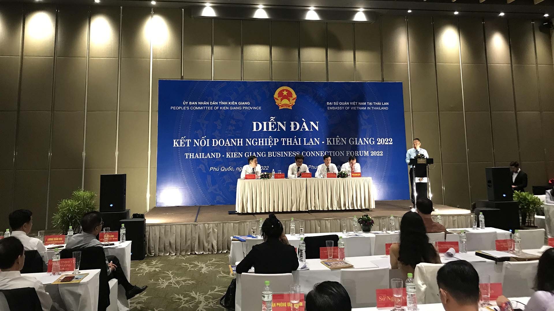 Đại sứ Việt Nam tại Thái Lan Phan Chí Thành phát biểu tại Phiên khai mạc Diễn đàn Kết nối doanh nghiệp Thái Lan-Kiên Giang.