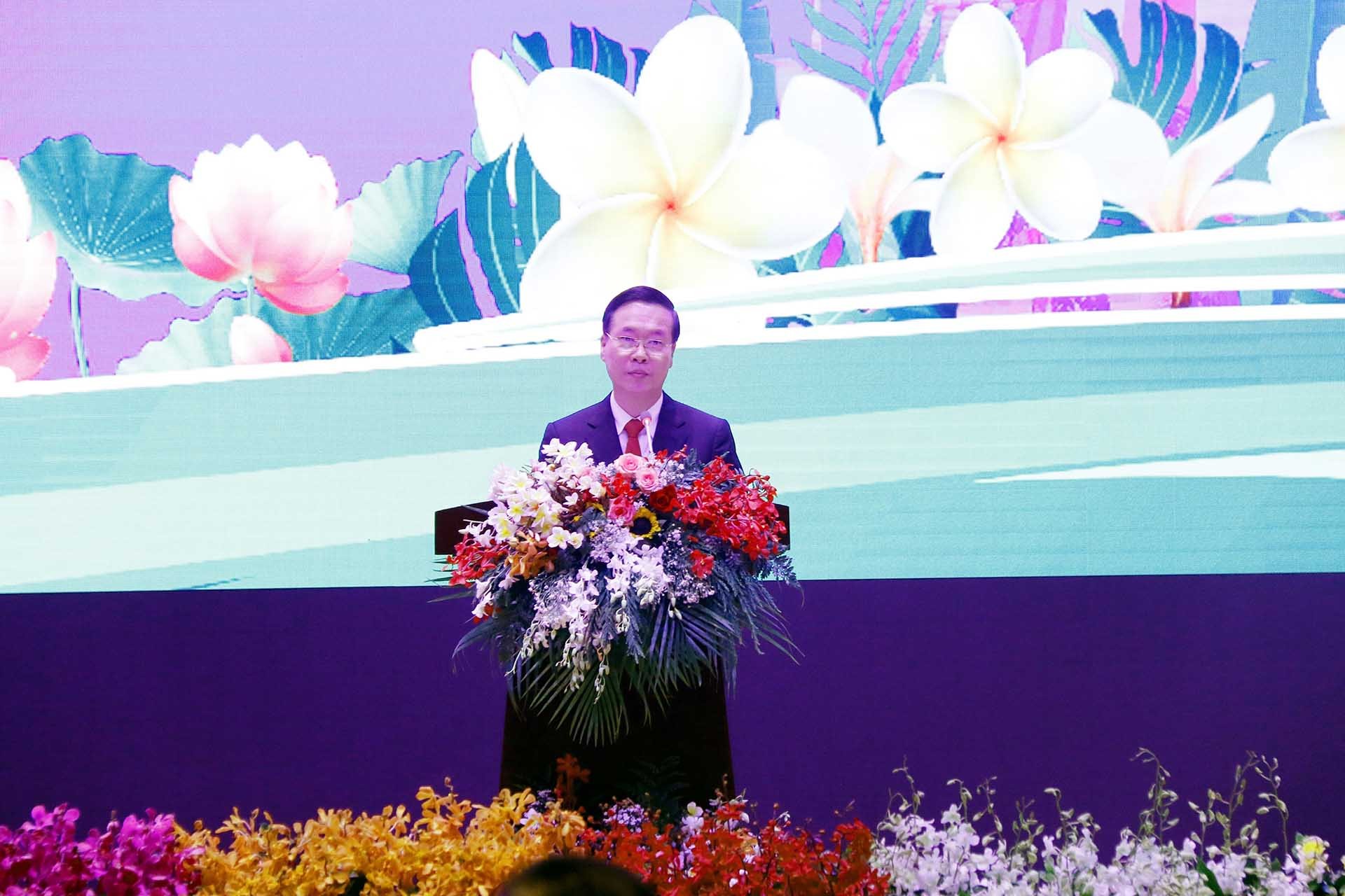 Đồng chí Võ Văn Thưởng, Ủy viên Bộ Chính trị, Thường trực Ban Bí thư, phát biểu tại lễ kỷ niệm. (Nguồn: TTXVN)