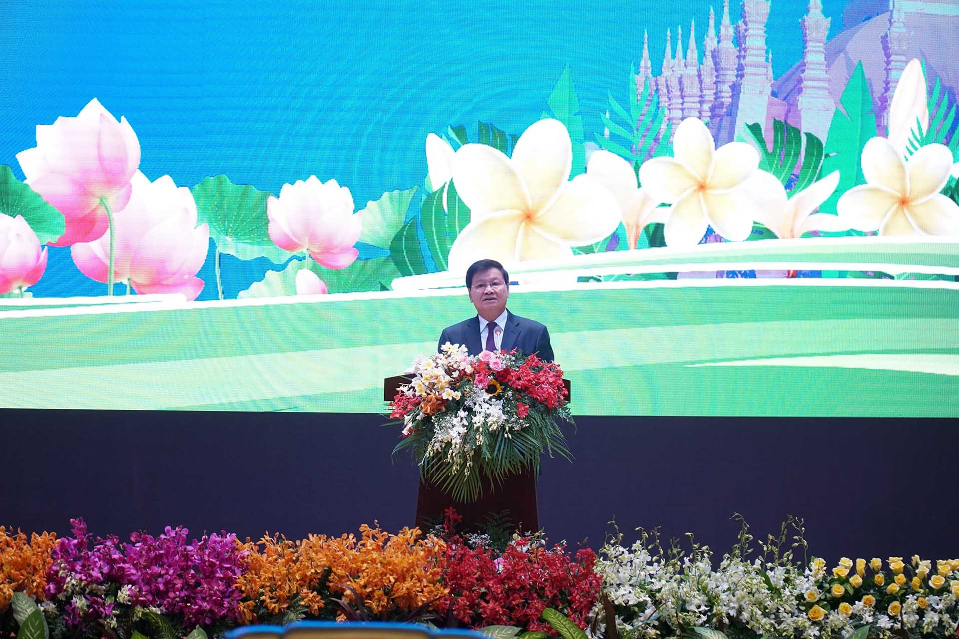 Đồng chí Thongloun Sisoulith, Tổng Bí thư, Chủ tịch nước Lào, phát biểu tại lễ kỷ niệm. (Nguồn: TTXVN)
