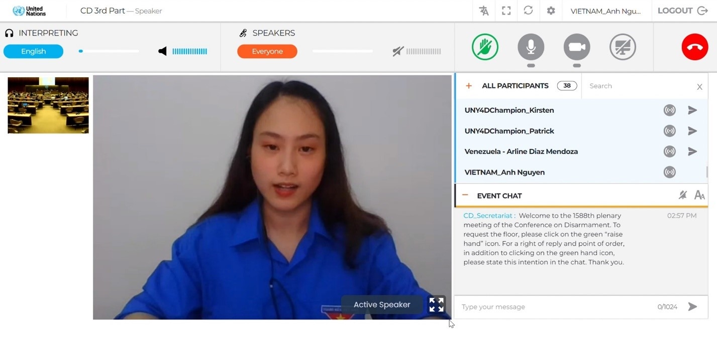 Đại diện thanh niên Việt Nam phát biểu trực tuyến tại Hội nghị,