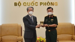 Tiếp nhận 200.000 liều vaccine do Bộ Quốc phòng Trung Quốc tặng Bộ Quốc phòng Việt Nam