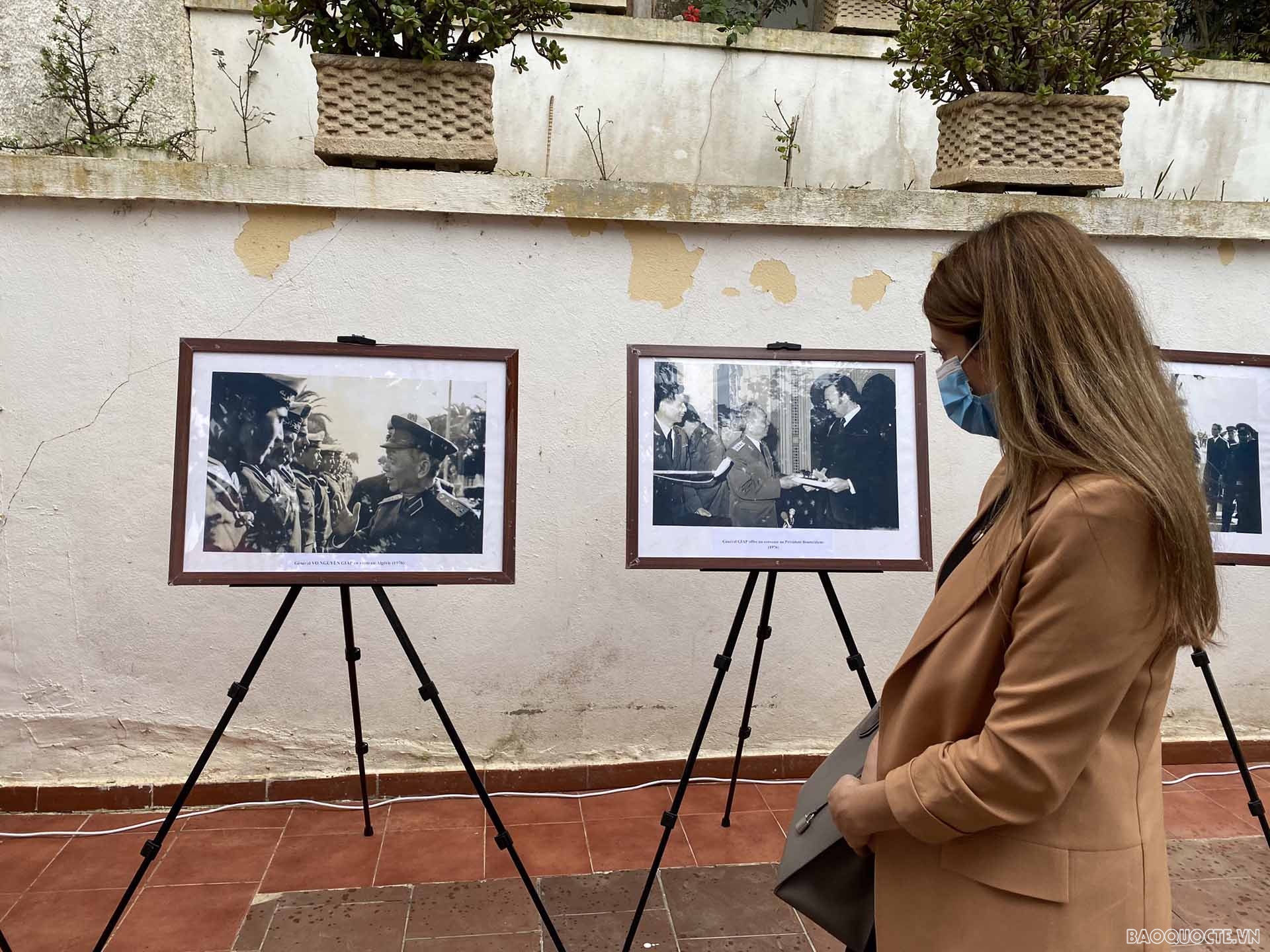 Đại sứ quán Việt Nam tại Algeria tổ chức triển lãm ảnh, tư liệu lịch sử về Đại tướng Võ Nguyên Giáp