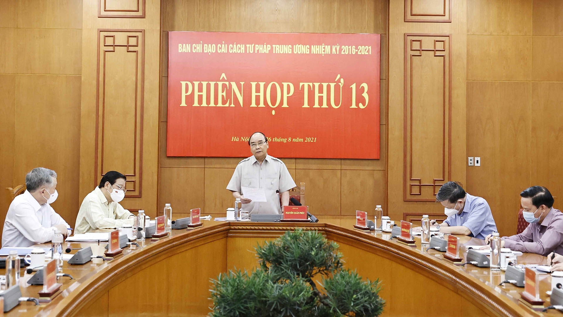 Chủ tịch nước Nguyễn Xuân Phúc, Trưởng Ban Chỉ đạo Cải cách Tư pháp Trung ương phát biểu. (Nguồn: TTXVN)