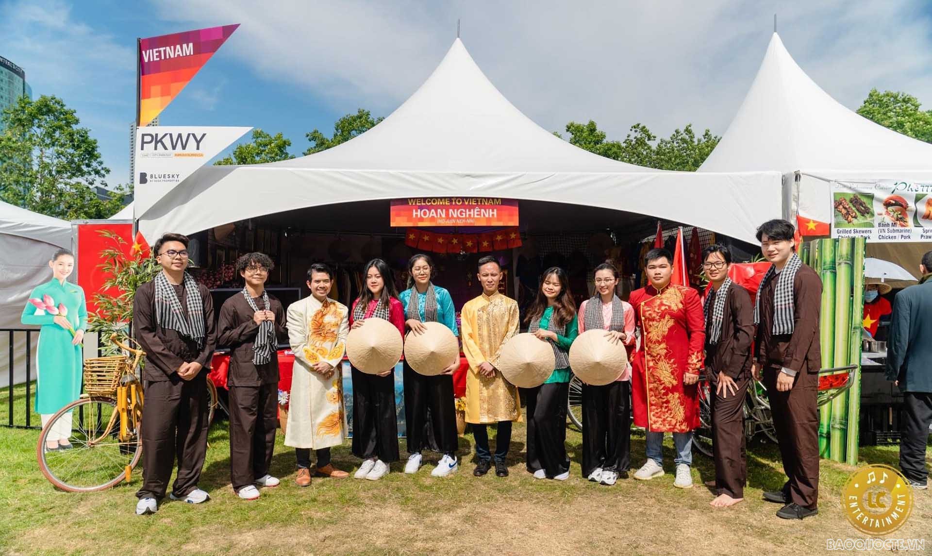 Giới thiệu hình ảnh, văn hóa Việt Nam tại Lễ hội Fusion, Canada