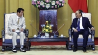 Chủ tịch nước Nguyễn Xuân Phúc tiếp cựu Đại sứ đặc biệt Việt Nam-Nhật Bản