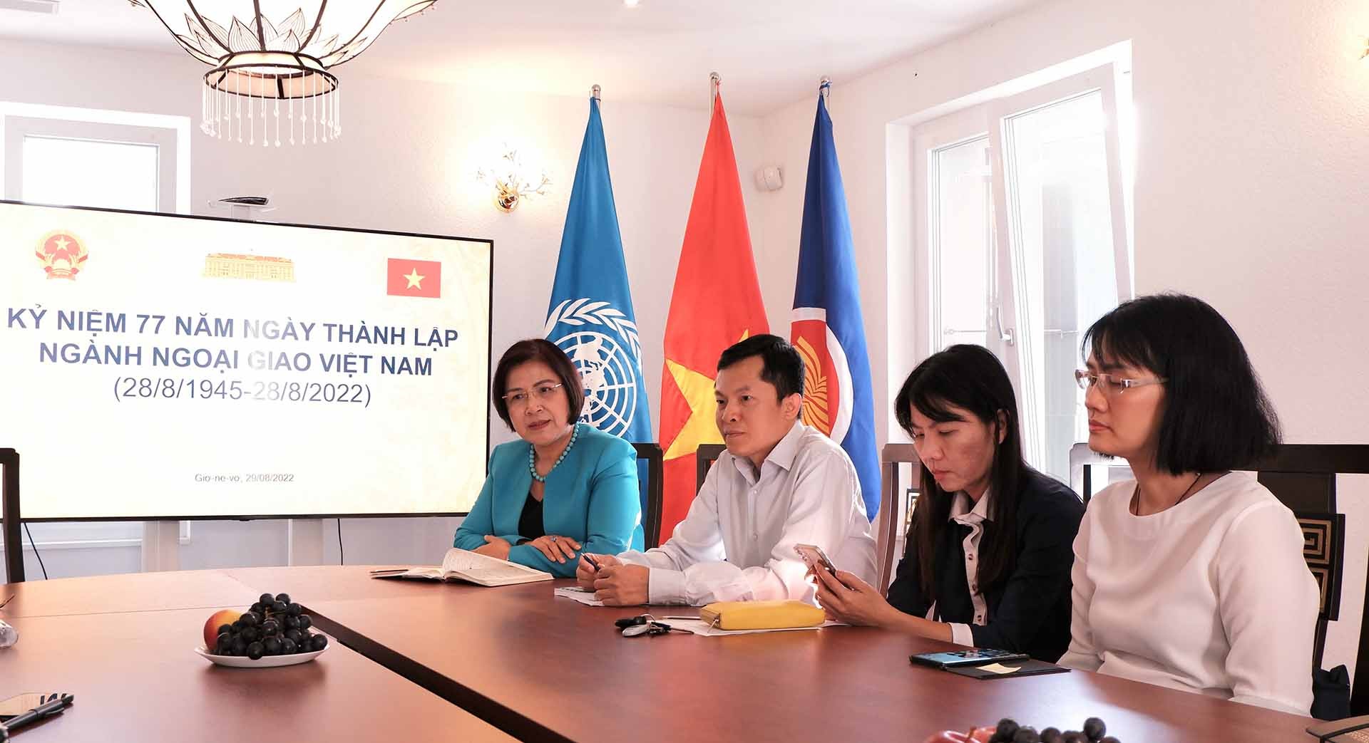 Phái đoàn Việt Nam tại Geneva kỷ niệm 77 năm Ngày thành lập ngành Ngoại giao