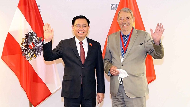 Chủ tịch Quốc hội Vương Đình Huệ tham dự Diễn đàn doanh nghiệp Việt Nam-Áo