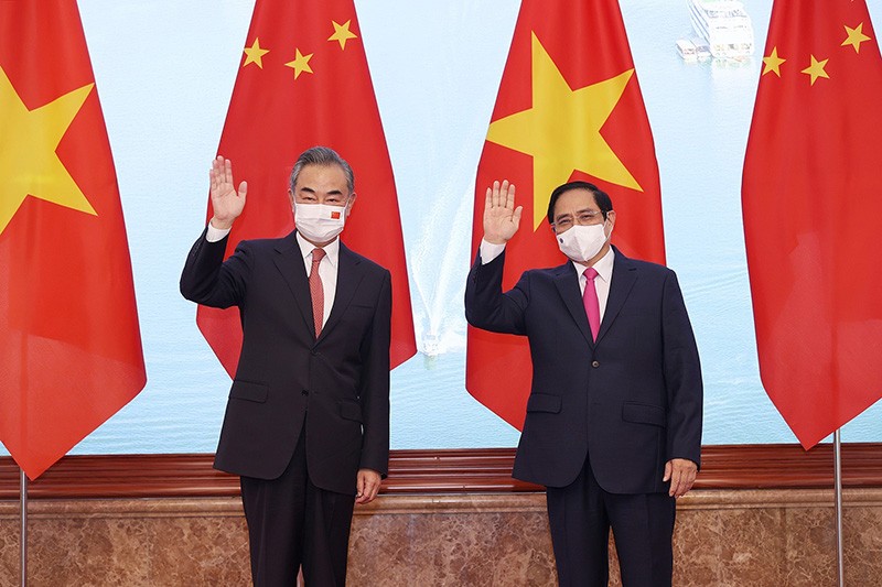 Thủ tướng Phạm Minh Chính tiếp Bộ trưởng Ngoại giao Trung Quốc Vương Nghị. (Nguồn: TTXVN) 