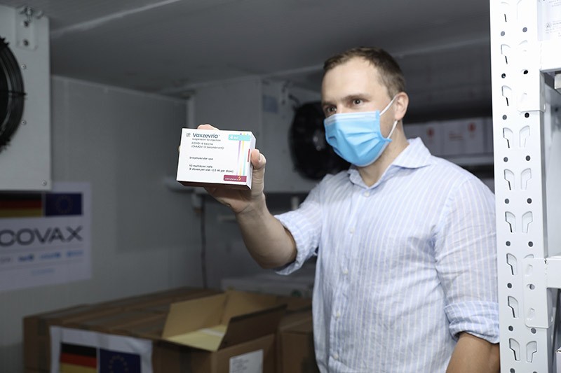 Ngày 16/9, 852.480 liều vaccine AstraZeneca ngừa Covdi-19 do chính phủ Đức hỗ trợ đã về đến Hà Nội,.