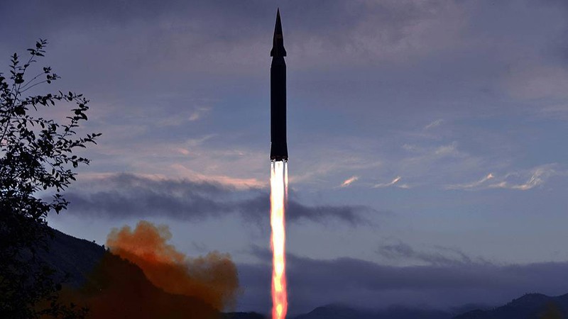 Triều Tiên phóng thử nghiệm tên lửa siêu thanh: Chút mới trong mô thức cũ