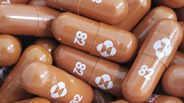 WHO lên kế hoạch hỗ trợ các nước mua thuốc chữa Covid-19 'siêu rẻ'