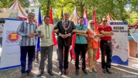 Đại sứ quán Việt Nam tại Hà Lan tham dự Lễ hội đoàn ngoại giao 2022
