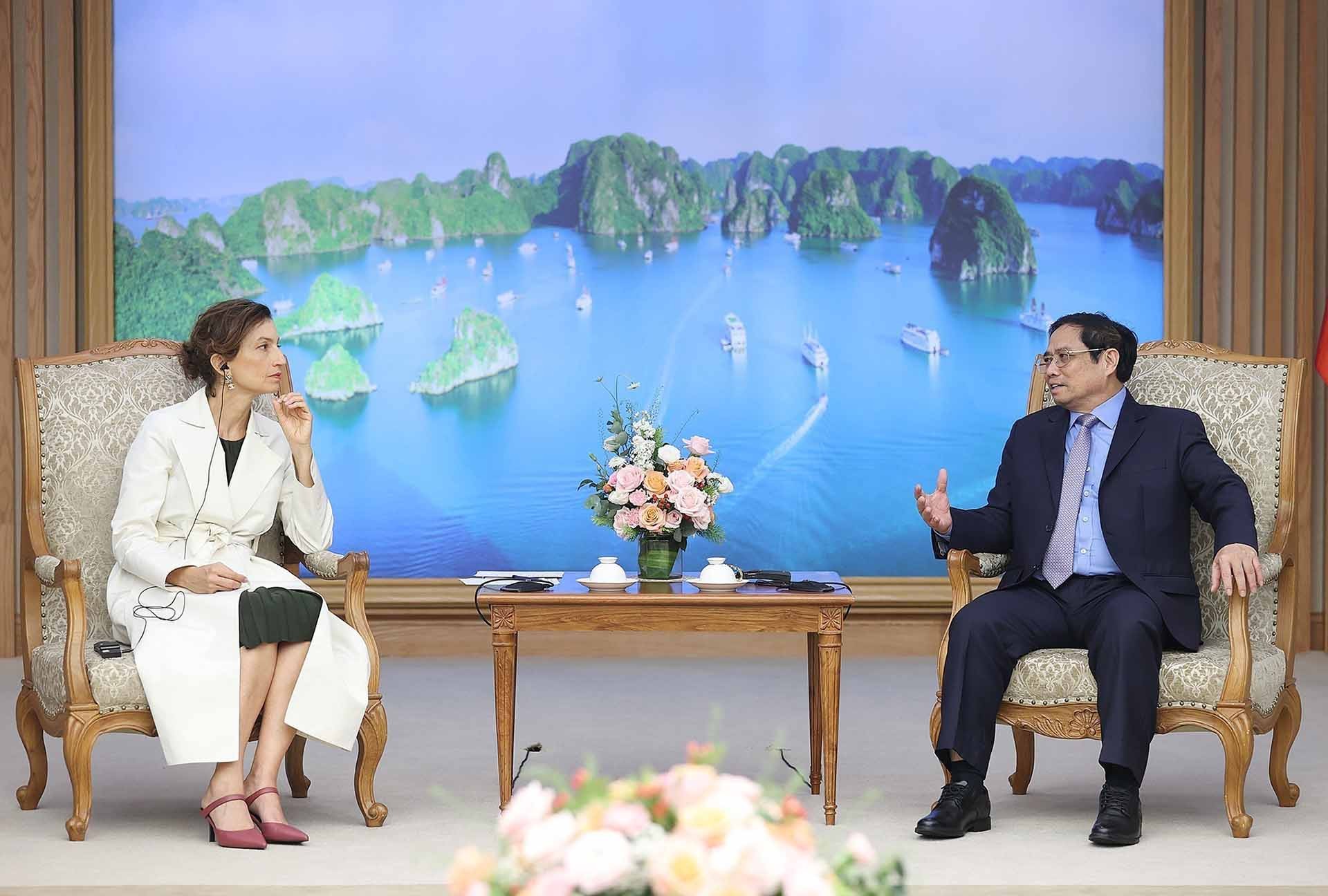 Thủ tướng Phạm Minh Chính tiếp bà Audrey Azoulay, Tổng giám đốc UNESCO. (Nguồn: TTXVN)