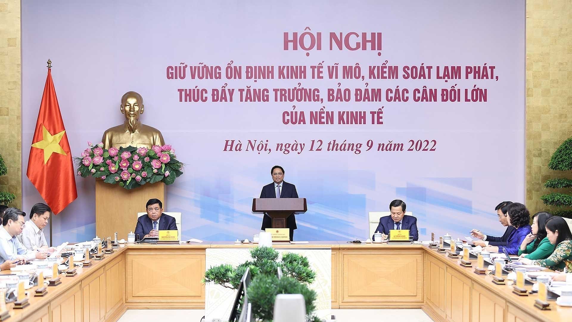 Thủ tướng Phạm Minh Chính chủ trì Hội nghị giữ vững ổn định kinh tế vĩ mô, kiểm soát lạm phát, thúc đẩy tăng trưởng