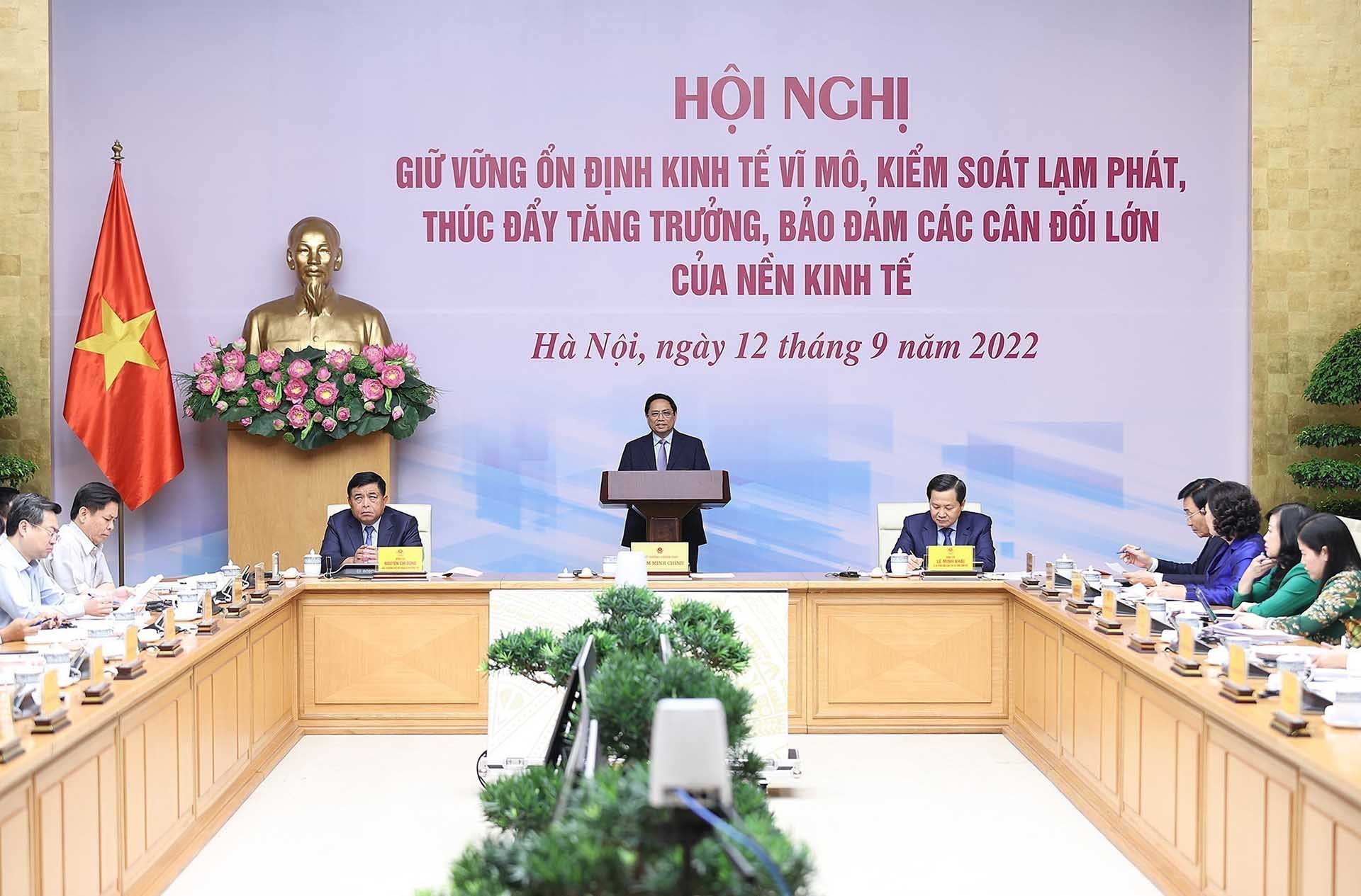 Kinh tế vĩ mô: Đón năm 2024, kinh tế vĩ mô của Việt Nam tiếp tục phát triển ổn định. Những cơ hội và thách thức mới sẵn sàng chờ đón doanh nghiệp. Đừng bỏ lỡ cơ hội thành công với hình ảnh đẹp về kinh tế vĩ mô đầy màu sắc!
