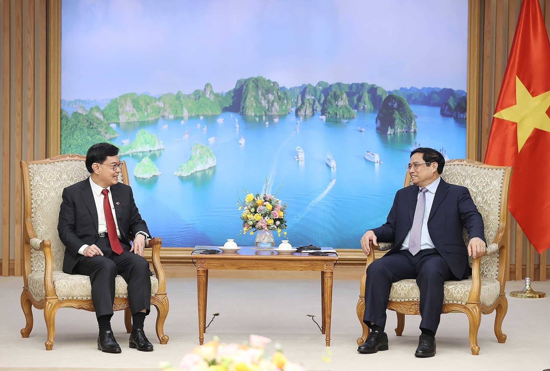 Thủ tướng Phạm Minh Chính tiếp Phó Thủ tướng Singapore Heng Swee Keat. (Nguồn: TTXVN)