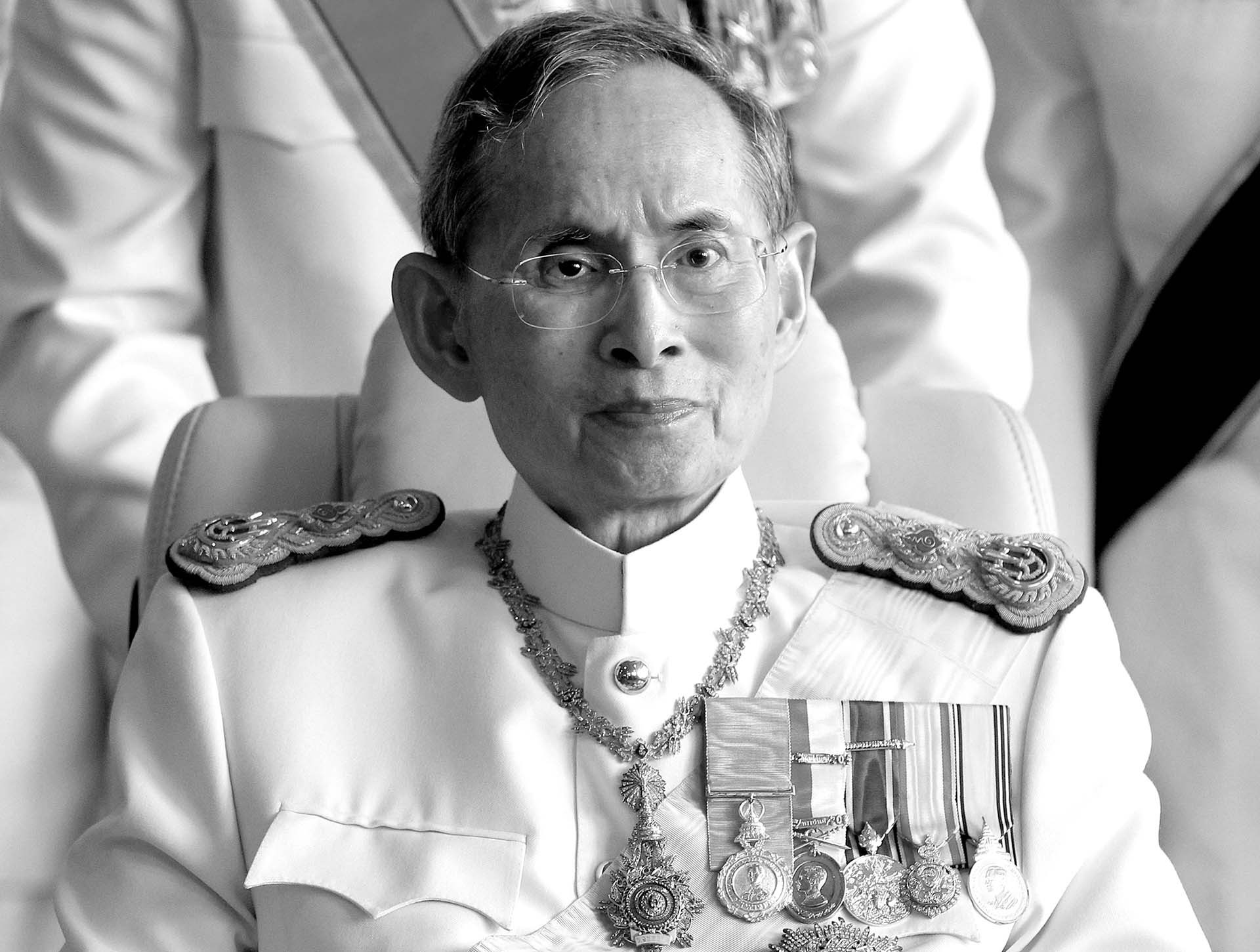 Vua Bhumibol Adulyadej.