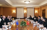 Chủ tịch nước Nguyễn Xuân Phúc gặp mặt các nhà Lãnh đạo dự Lễ Quốc tang cố Thủ tướng Abe Shinzo