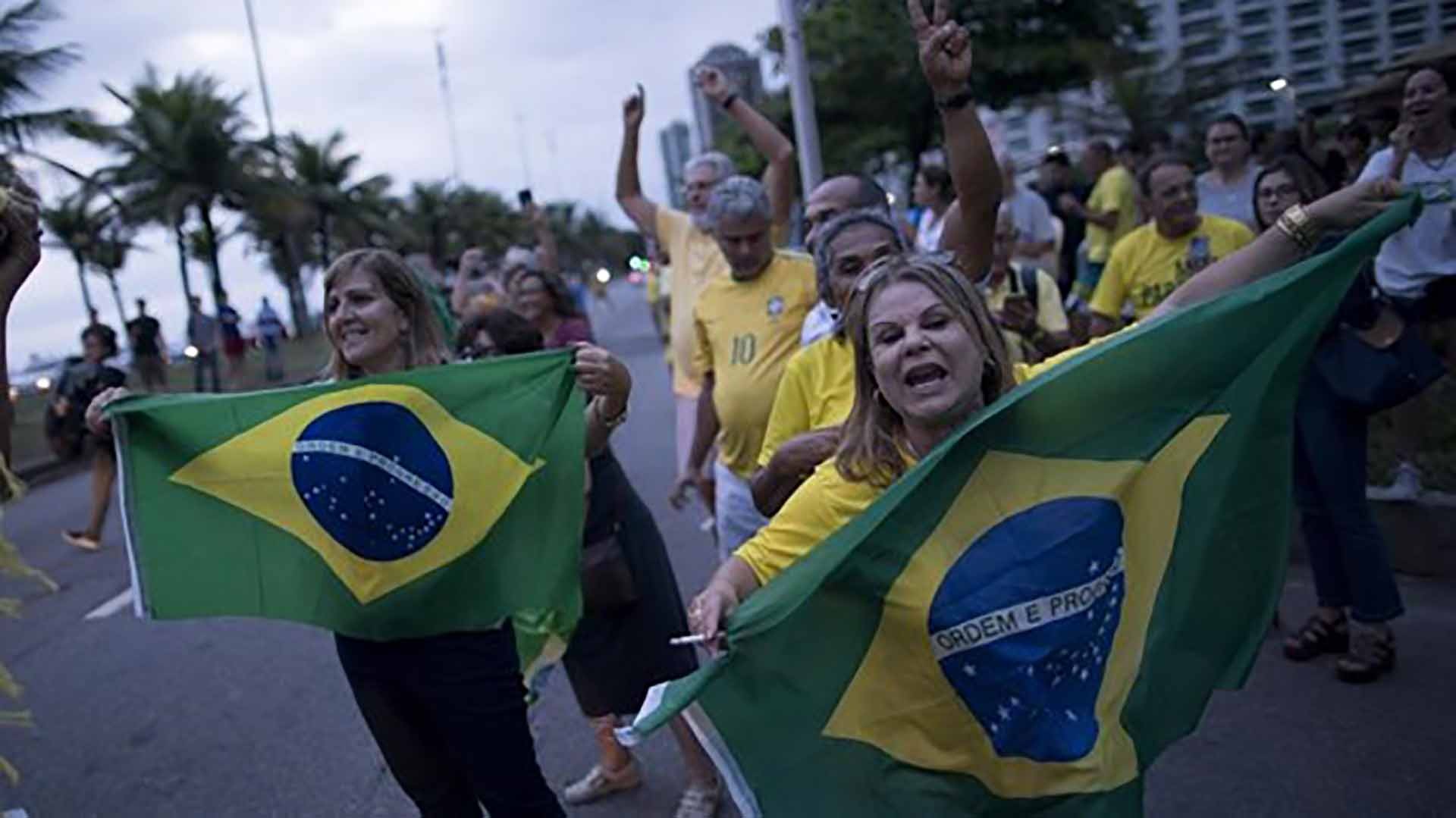 Ngày 2/10, 158 triệu cử tri Brazil sẽ bỏ phiếu bầu Tổng thống, Phó Tổng thống, Quốc hội cùng nhiều vị trí quan trọng khác trong hệ thống chính trị Brazil. (Nguồn: AP)