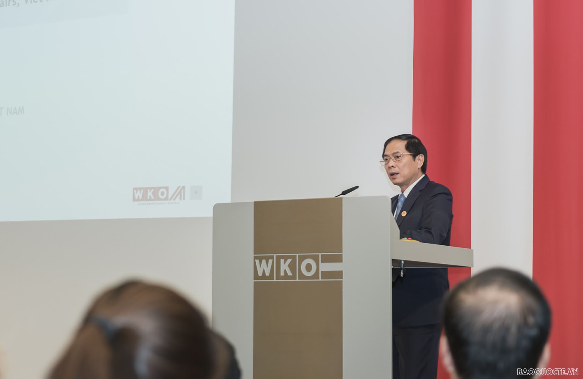 Bộ trưởng Ngoại giao Bùi Thanh Sơn phát biểu tại Diễn đàn doanh nghiệp Việt Nam-Áo.