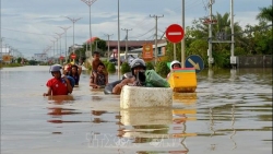 Thủ tướng Nguyễn Xuân Phúc gửi điện thăm hỏi về việc mưa lớn và ngập lụt trên diện rộng ở Campuchia