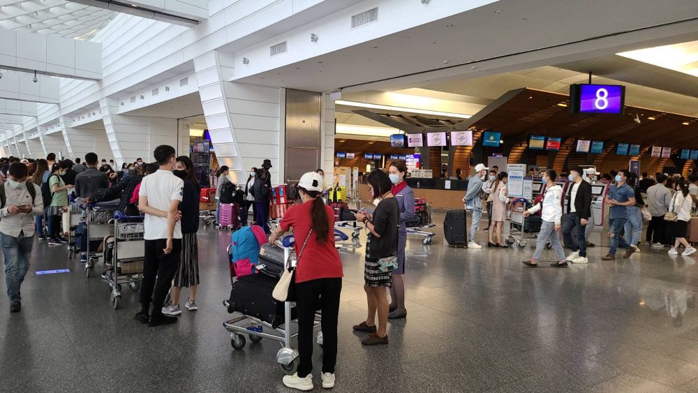 Hai chuyến bay đưa gần 360 công dân Việt Nam từ Đài Loan (Trung Quốc) về nước an toàn