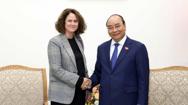 Prime Minister receives World Bank Country Director Carolyn Turk