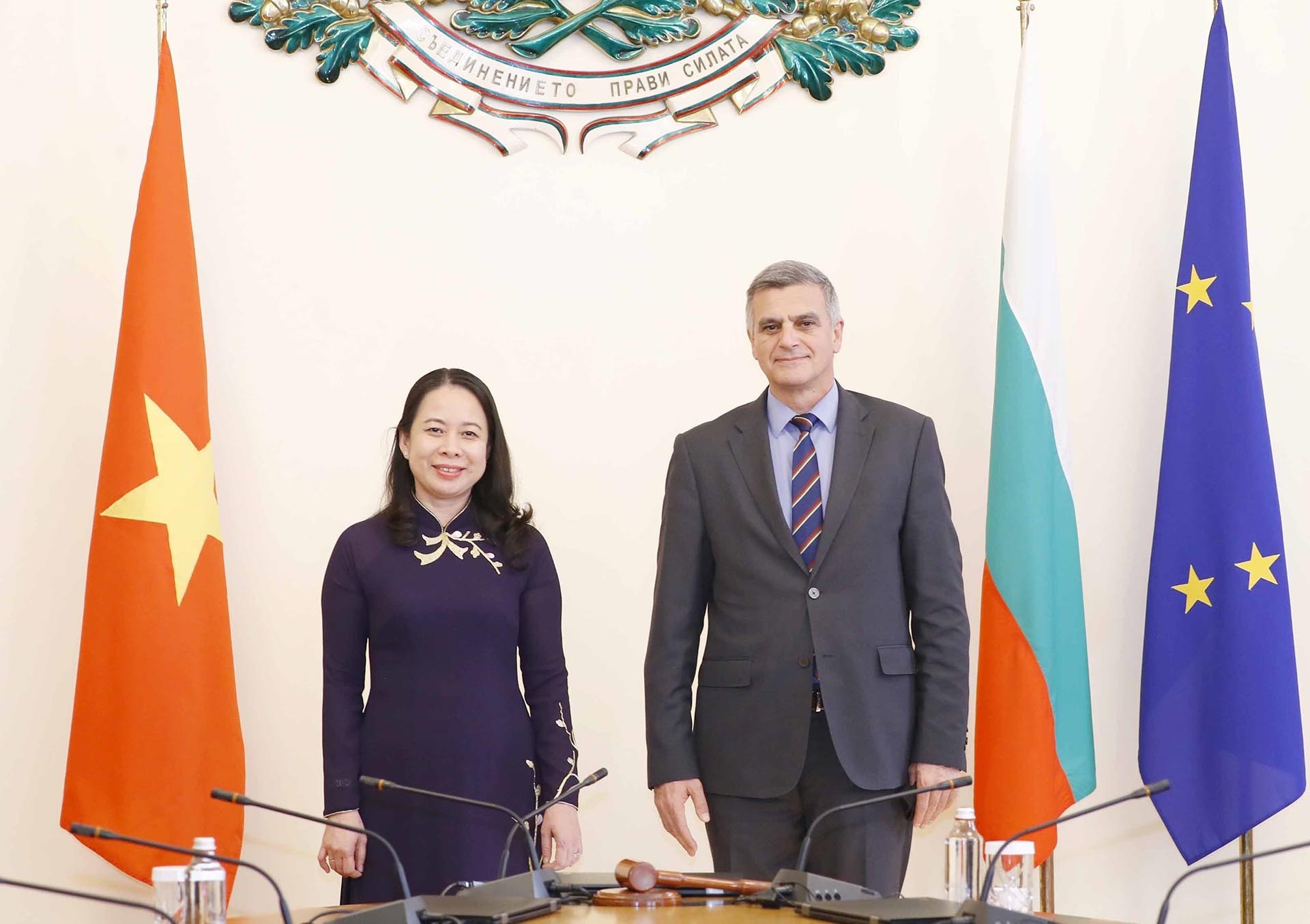 Phó Chủ tịch nước Võ Thị Ánh Xuân hội kiến Quyền Thủ tướng Bulgaria Stefan Yanev. (Nguồn: TTXVN)