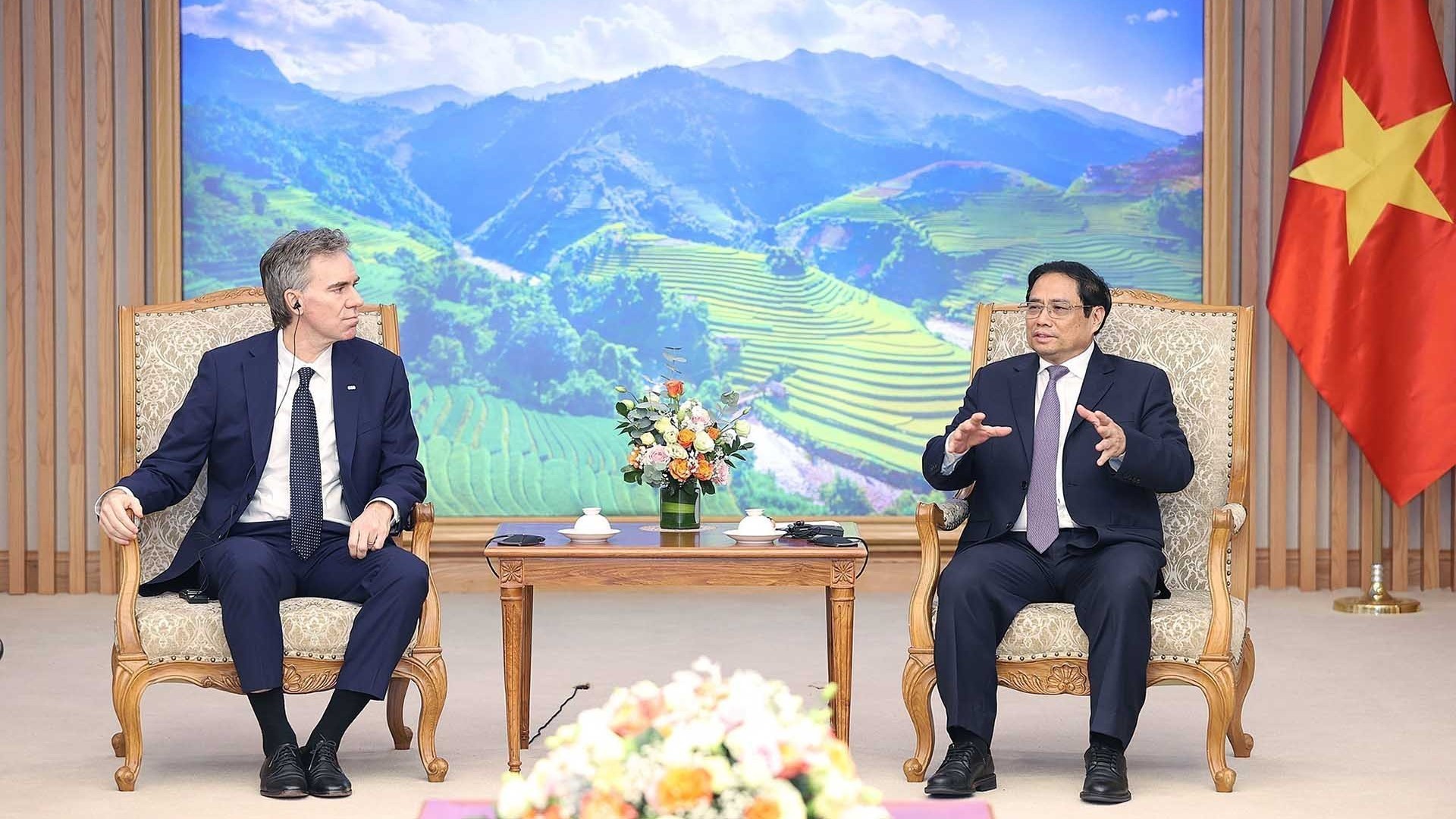 Thủ tướng Phạm Minh Chính tiếp Phó Chủ tịch Tập đoàn AES (Hoa Kỳ)
