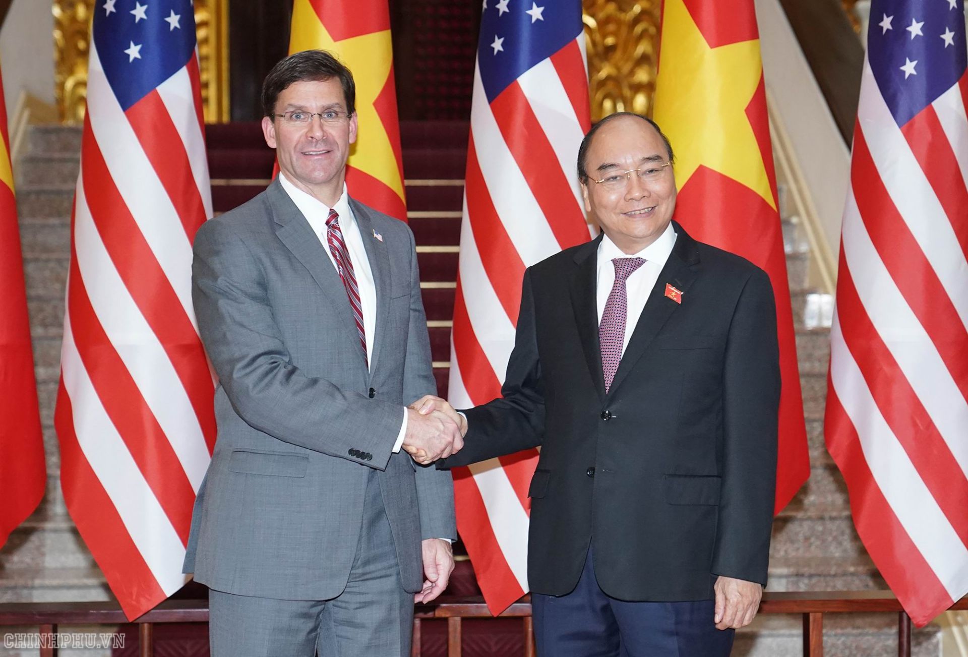 Thủ tướng Nguyễn Xuân Phúc tiếp Bộ trưởng Quốc phòng Mỹ