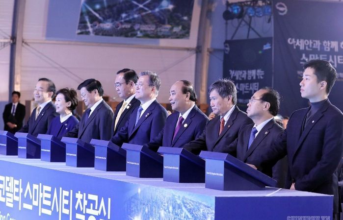Thủ tướng dự lễ động thổ xây dựng thành phố thông minh Eco-Delta, Busan