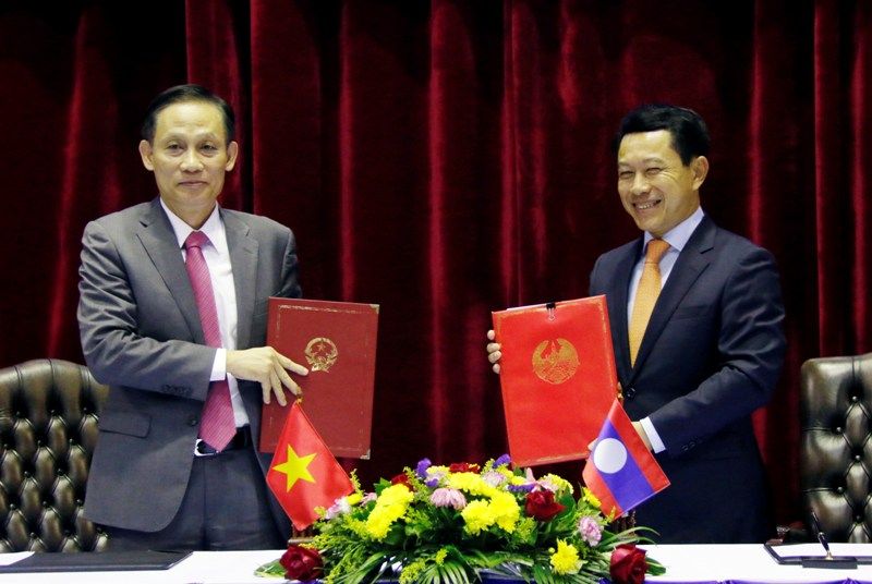 Vietnam - Laos annual meeting reviews border management