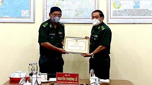 Bộ Tư lệnh Bộ đội Biên phòng trao Bằng khen cho lực lượng tham gia chuyên án AG821
