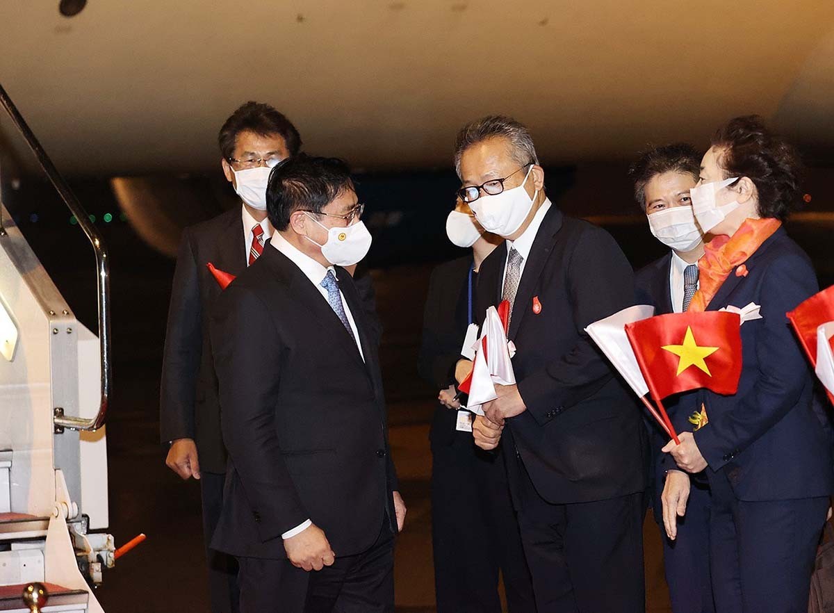 Thủ tướng Phạm Minh Chính tới Tokyo bắt đầu chuyến thăm chính thức Nhật Bản