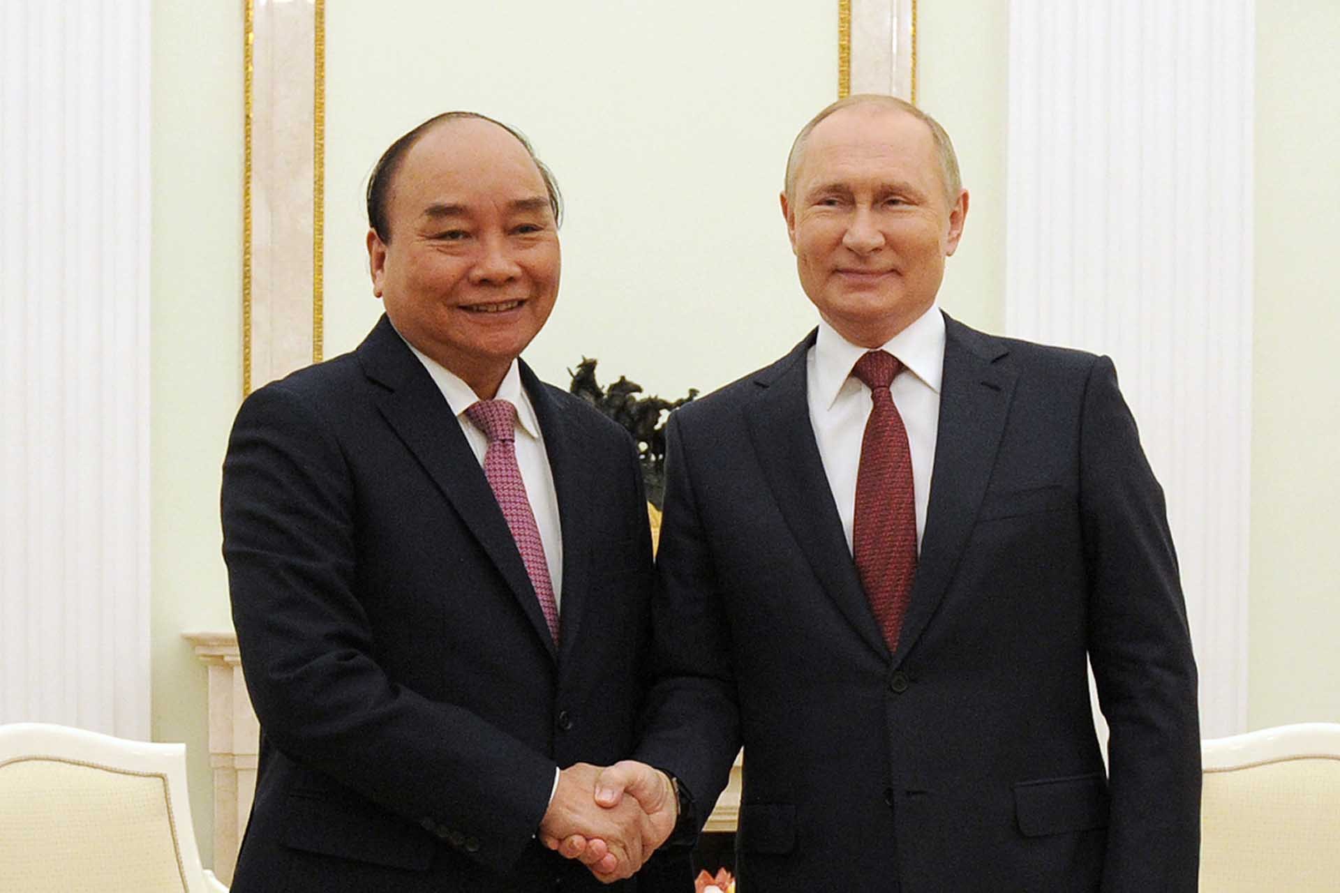 State leader Nguyen Xuan Phuc concludes Russian visit with great success