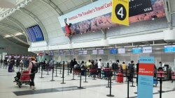 Phối hợp tổ chức chuyến bay đưa công dân Việt Nam từ Canada và Nhật Bản về nước