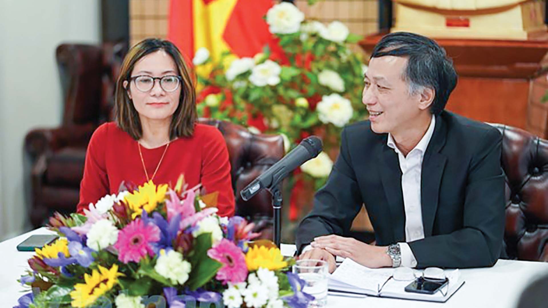 Đại sứ Nguyễn Tất Thành phát biểu tại Hội nghị trực tuyến thông báo kết quả Đại hội lần thứ XIII của Đảng. (Nguồn: TTXVN)