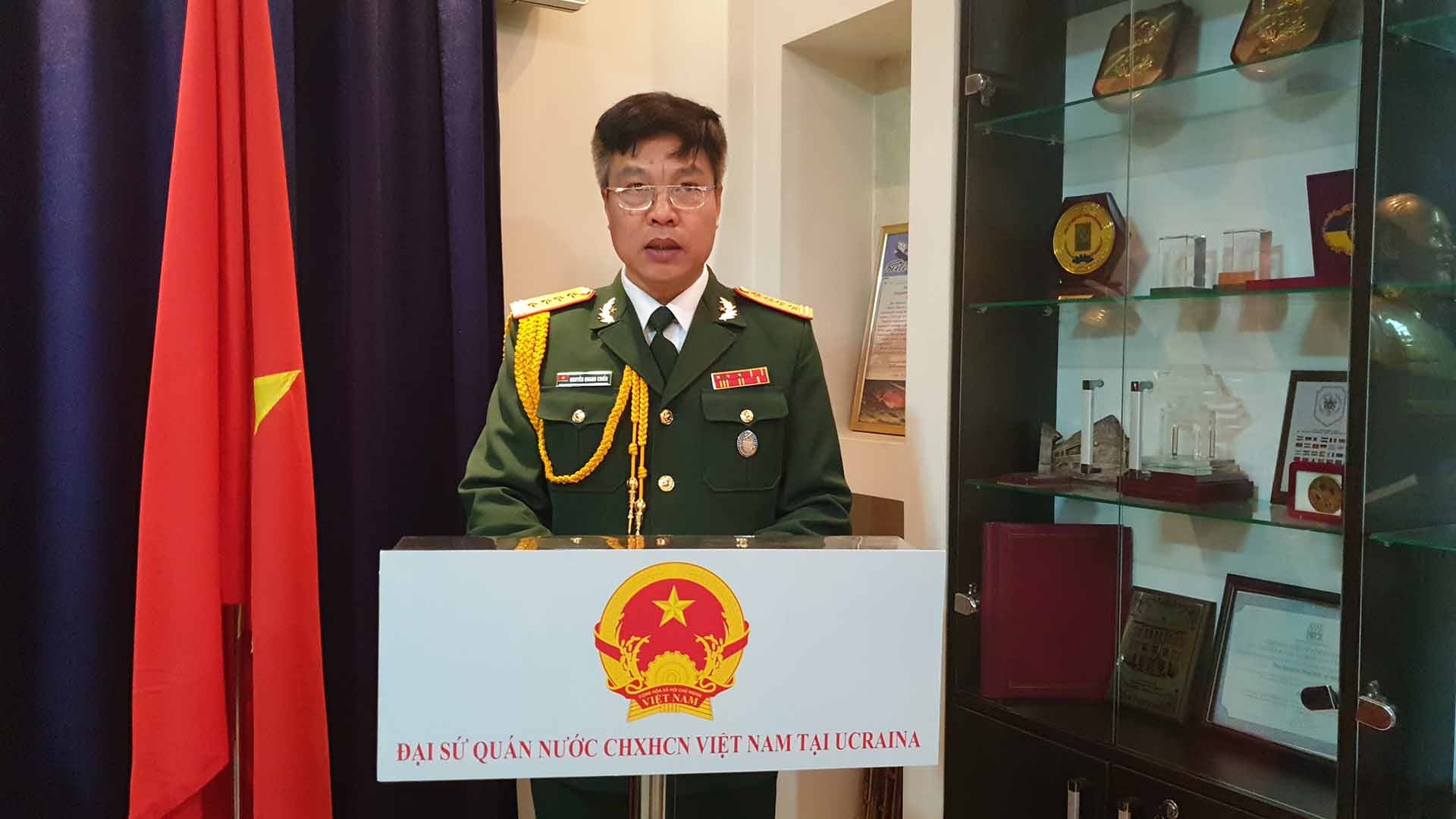 Tùy viên Quốc phòng Việt Nam tại Ukraine, Đại tá Nguyễn Quang Chiến phát biểu tại Lễ kỷ niệm.