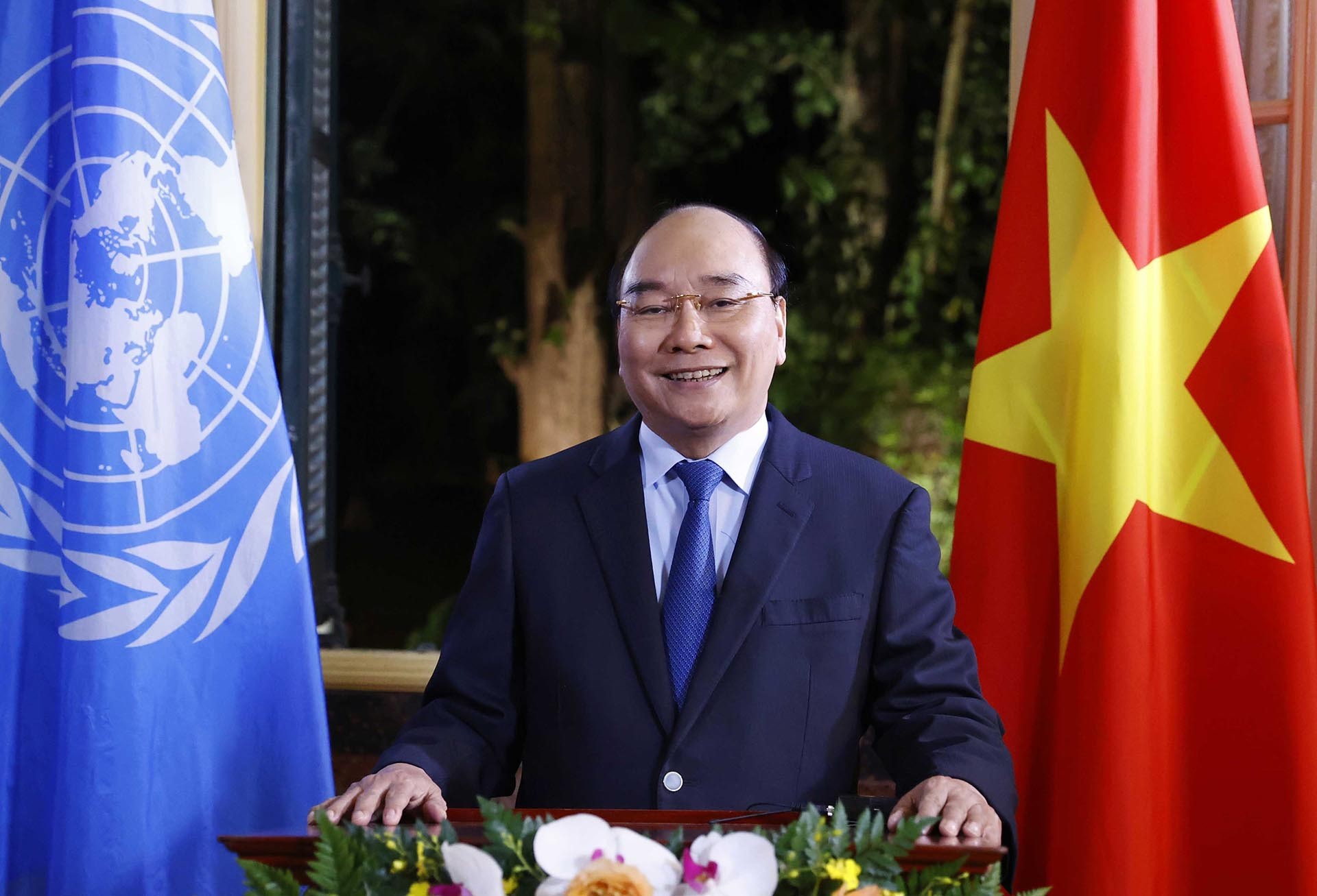 Viet Nam confident, ready to shoulder international ​responsibilities for peace, sustainable development: President