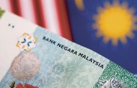 Đồng Ringgit của Malaysia tăng giá cao nhất trong 19 tháng