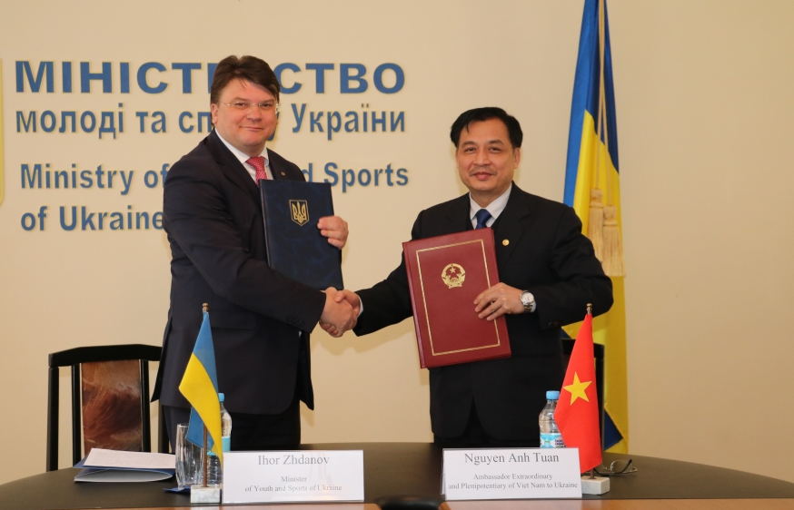 ​Việt Nam và Ukraine ký thỏa thuận hợp tác trong lĩnh vực thể dục và thể thao